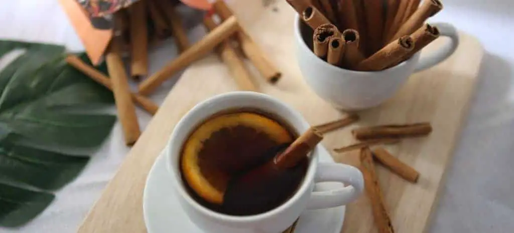 Cinnamon in coffee